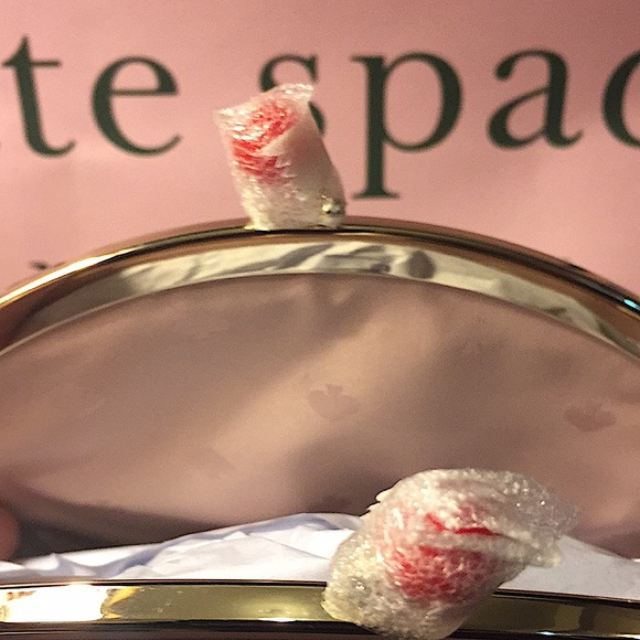 ♠️KATE SPADE - TAKE THE CAKE CUPCAKE CBDY (NWT) - Picture 11 of 11